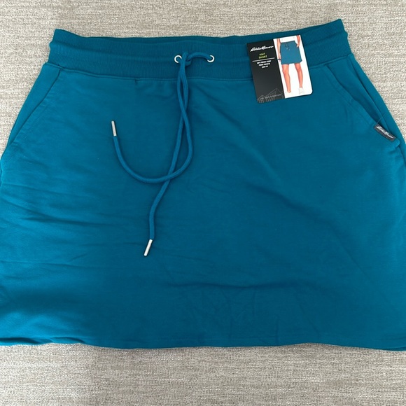 Eddie Bauer soft French Terry skort. Size Large NWT. - Picture 1 of 10
